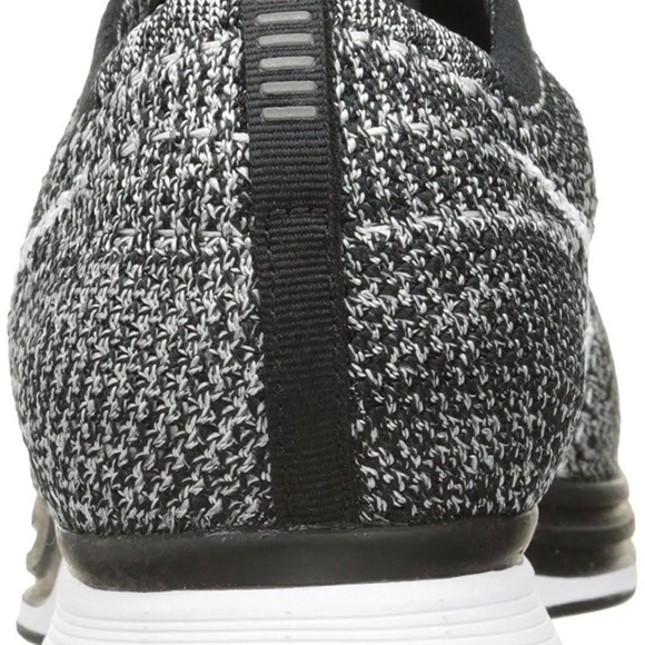 Nike Flyknit Racer Oreo 2 526628-012 US 6 Womens - Picture 3 of 14